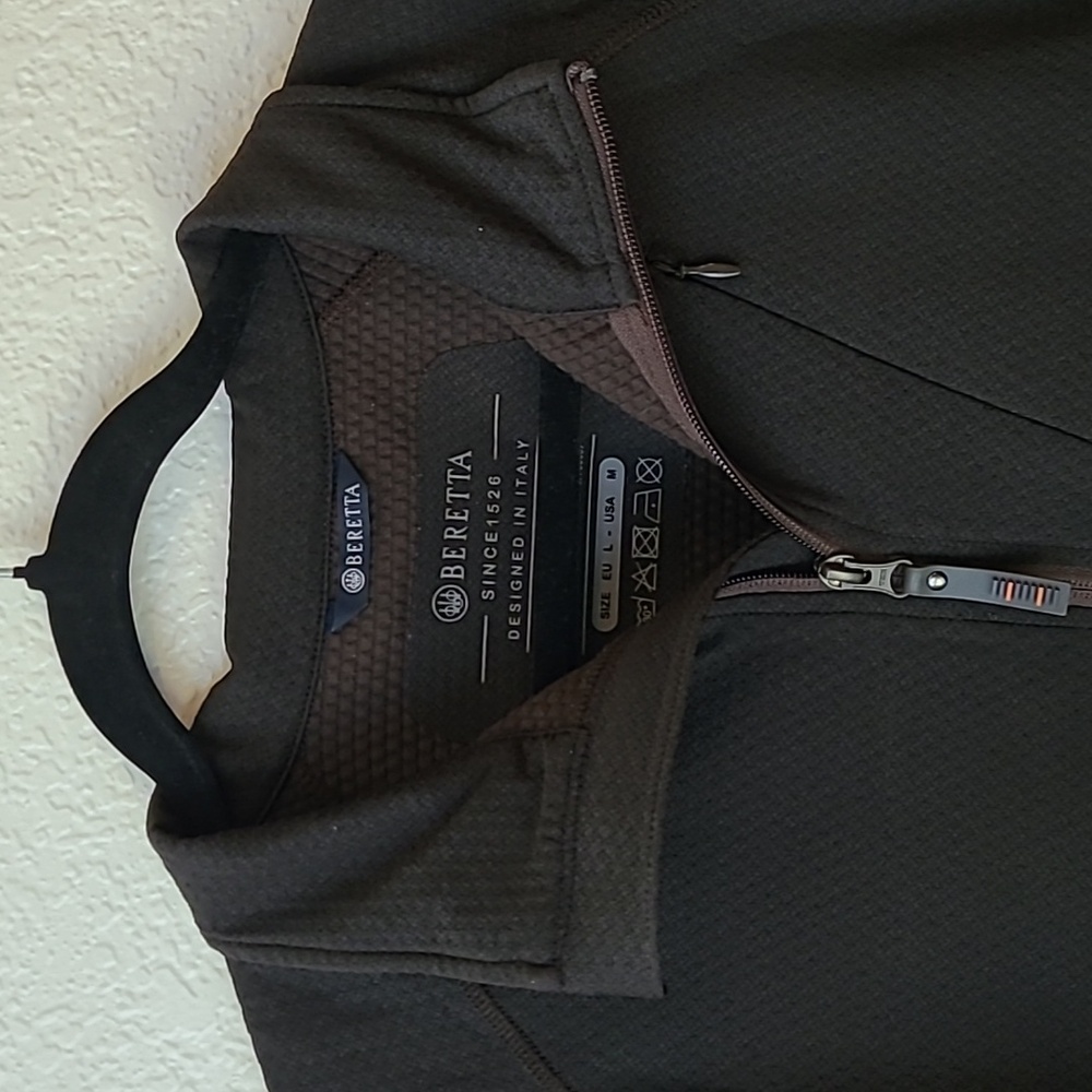 Large Brown Beretta 1/4 Zip Pullover - Picture 2 of 3